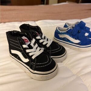 Vans Kids High-Top Sneakers - Black and White